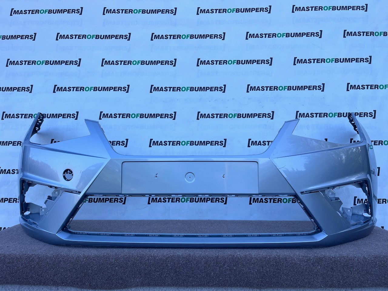 Seat Ibiza Fr Mk5 Hatchback 2017-2022 Front Bumper No Pdc Genuine [o751]