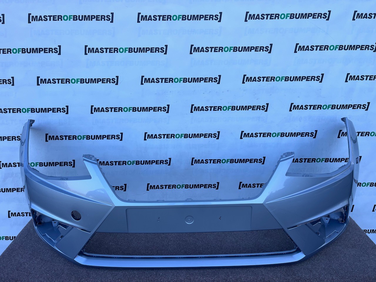 Seat Ibiza Fr Mk5 Hatchback 2017-2022 Front Bumper No Pdc Genuine [o751]
