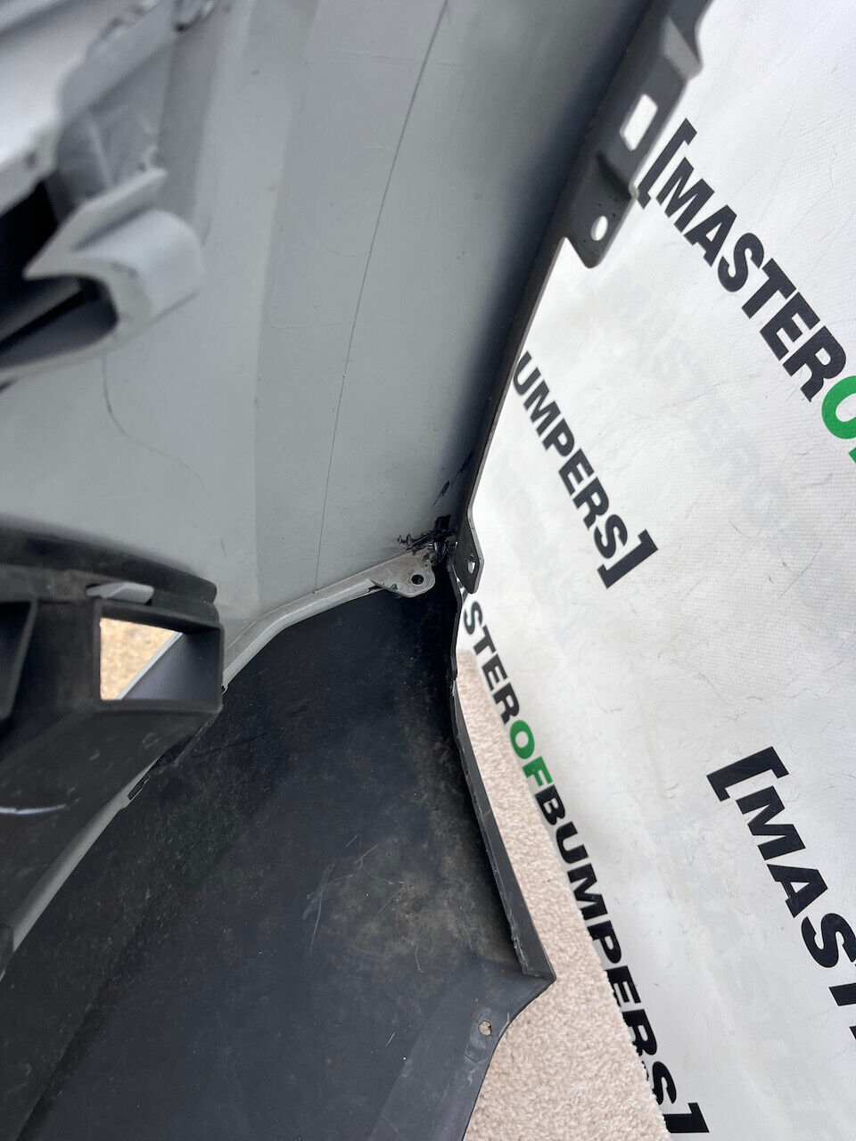 Skoda Karoq Act Edition 2017-2021 Front Bumper 4 Pdc +jets Genuine [s488]