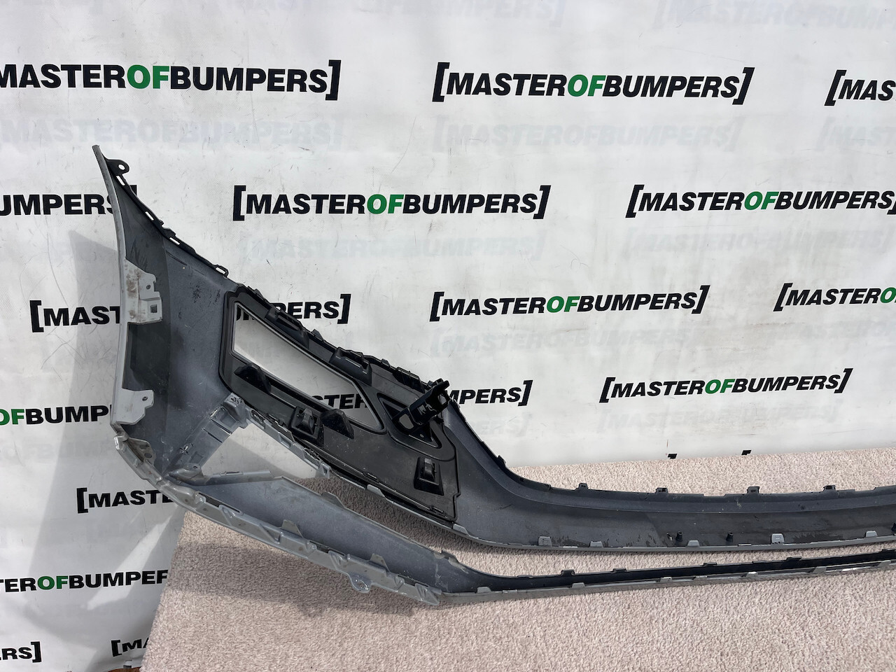 Skoda Karoq Se Active Mk1 Lift 2022-2024 Front Bumper Pdc + Jets Genuine [s570]