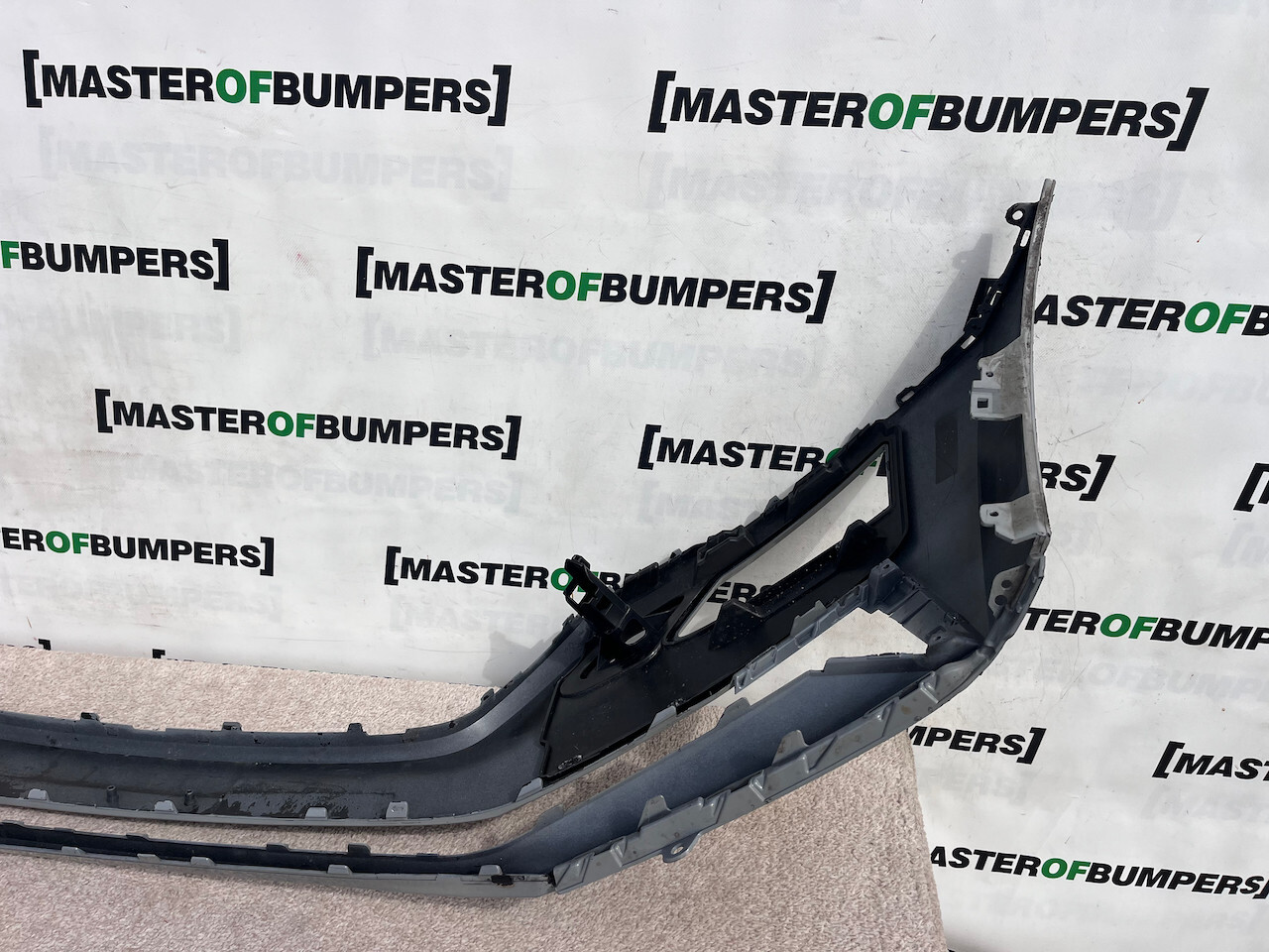 Skoda Karoq Se Active Mk1 Lift 2022-2024 Front Bumper Pdc + Jets Genuine [s570]