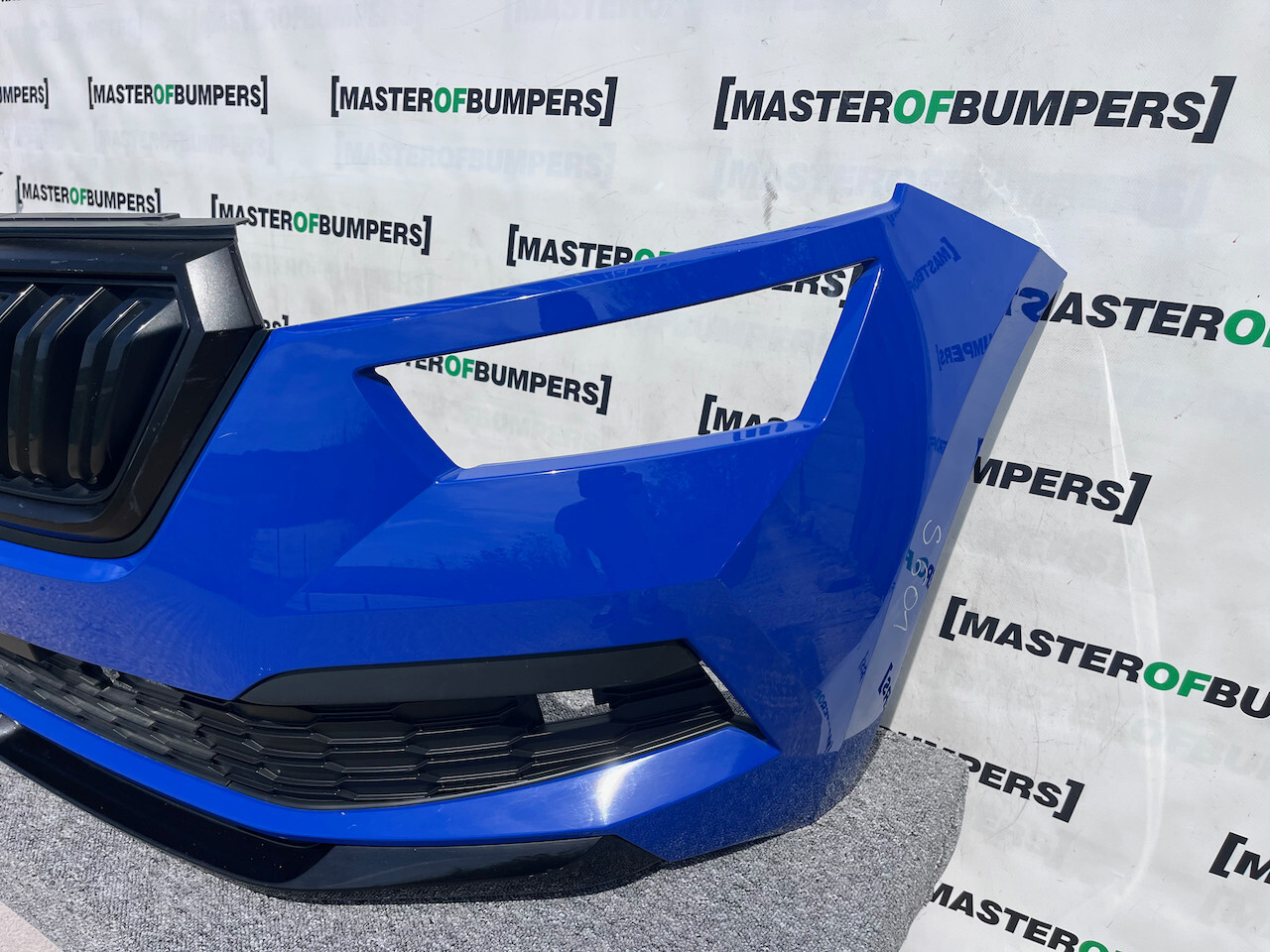 Skoda Kamiq Monte Carlo Mk1 2019-2023 Front Bumper 4 Pdc Genuine [s601]