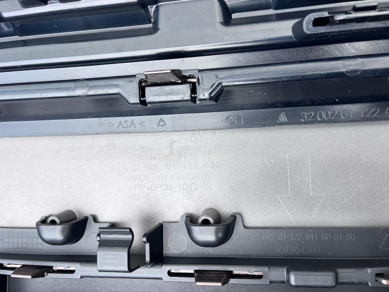 Skoda Kamiq Se L Edition Mk1 2019-2023 Front Bumper 4 Pdc + Jets Genuine [s225]