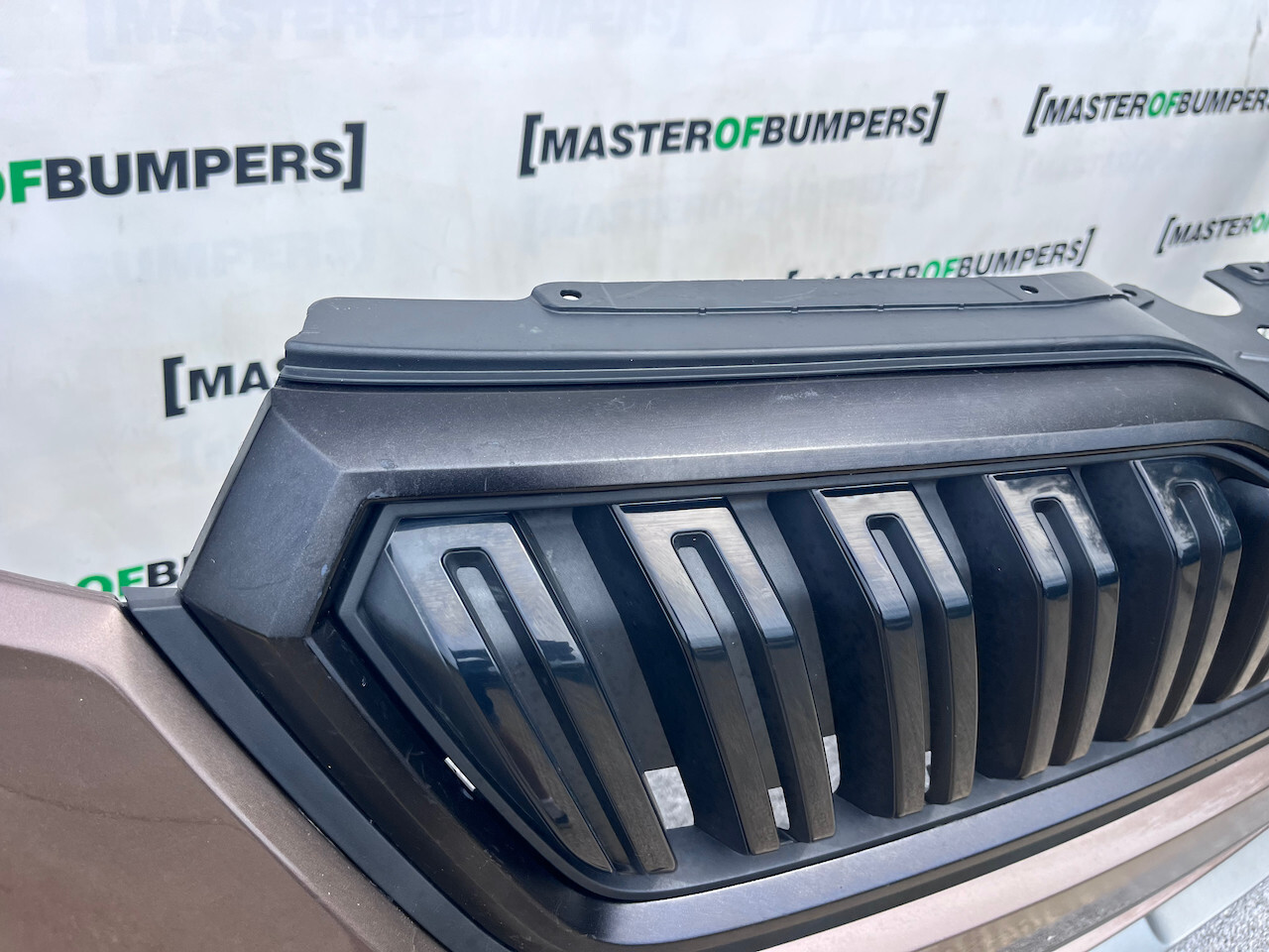 Skoda Kamiq Se L Edition Mk1 2019-2023 Front Bumper 4 Pdc + Jets Genuine [s225]