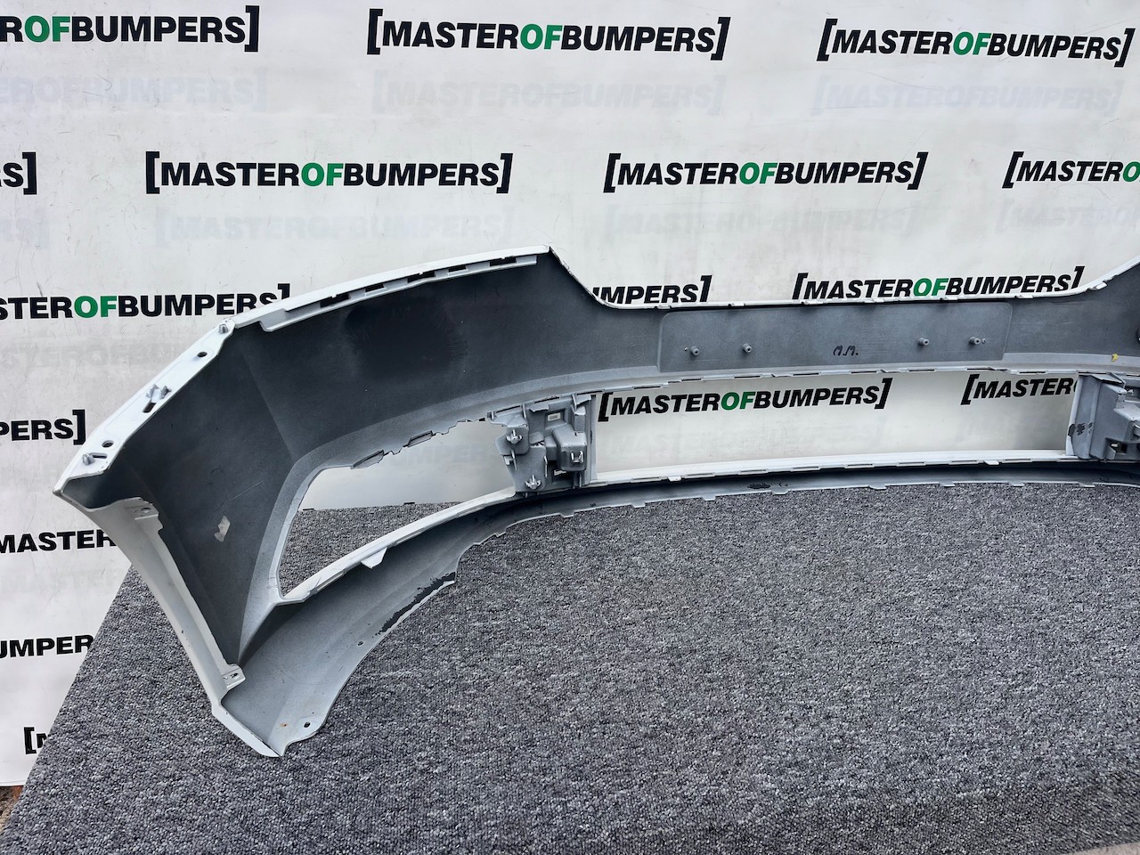 Skoda Fabia Hatchabck Esta Mk3 Lift 2018-2021 Front Bumper No Pdc Genuine [s608]