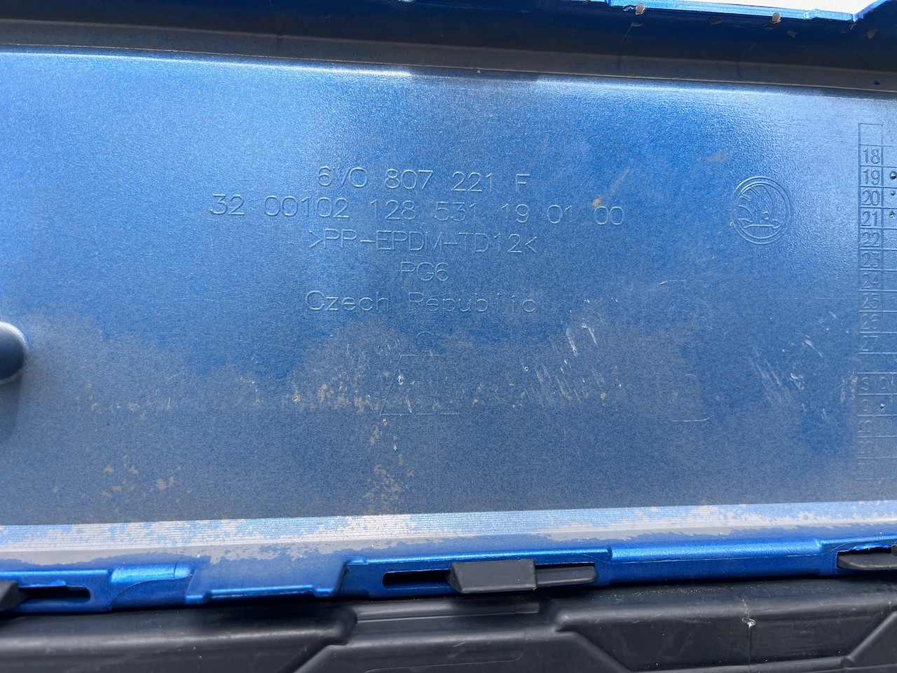 Skoda Fabia Hatchabck Esta Mk3 Lift 2018-2021 Front Bumper No Pdc Genuine [s609]