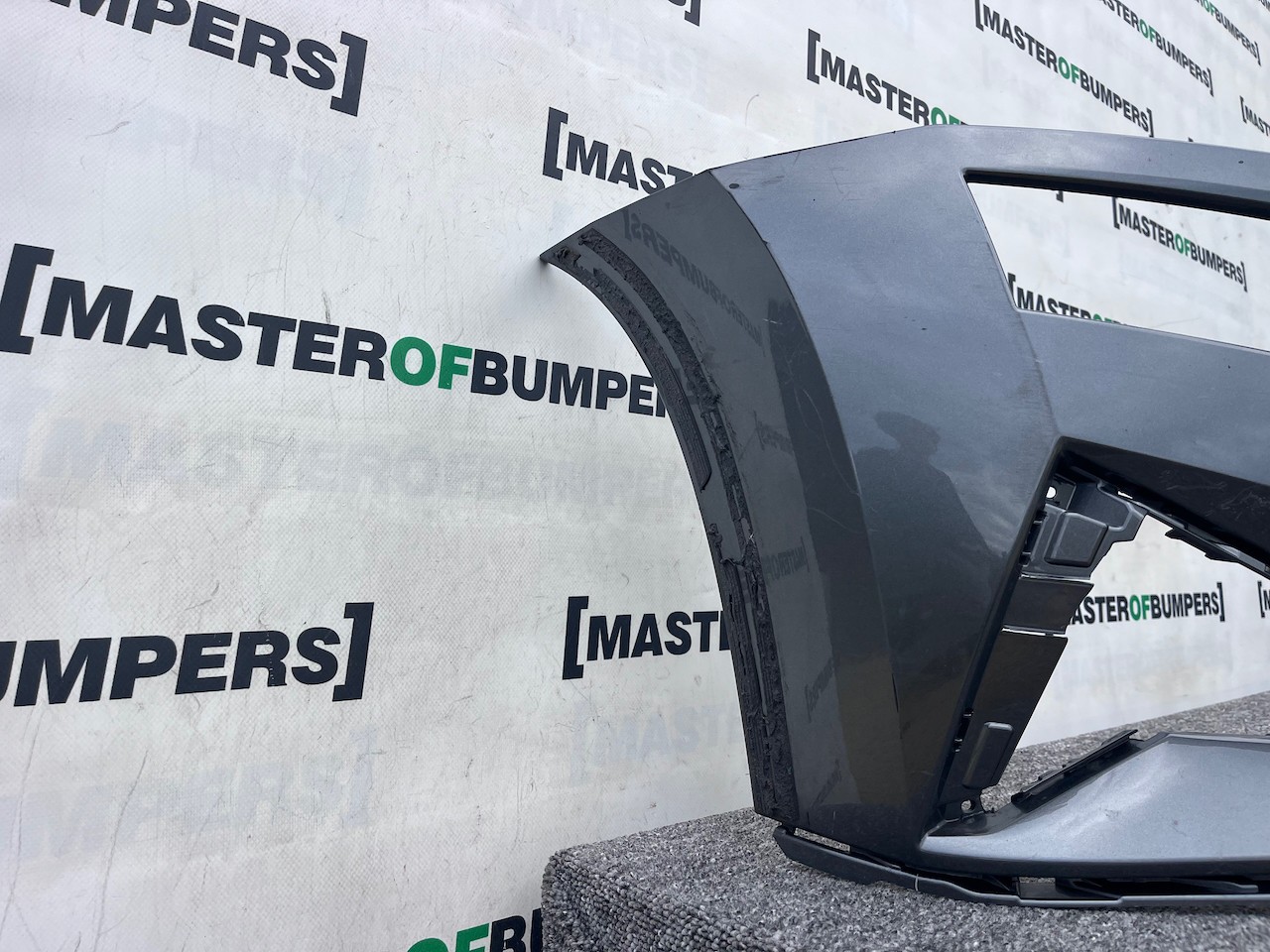 Skoda Karoq Se Active Mk1 Lift 2022-2024 Front Bumper Pdc + Jets Genuine [s627]