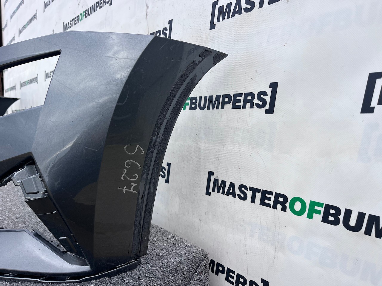 Skoda Karoq Se Active Mk1 Lift 2022-2024 Front Bumper Pdc + Jets Genuine [s627]