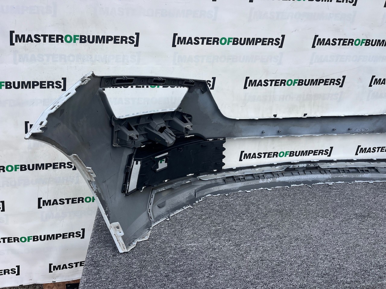 Skoda Kamiq Monte Carlo Se 2019-2023 Front Bumper Pdc Genuine [s632]