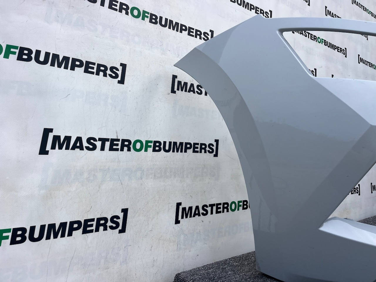 Skoda Kamiq Monte Carlo Se 2019-2023 Front Bumper Pdc Genuine [s632]