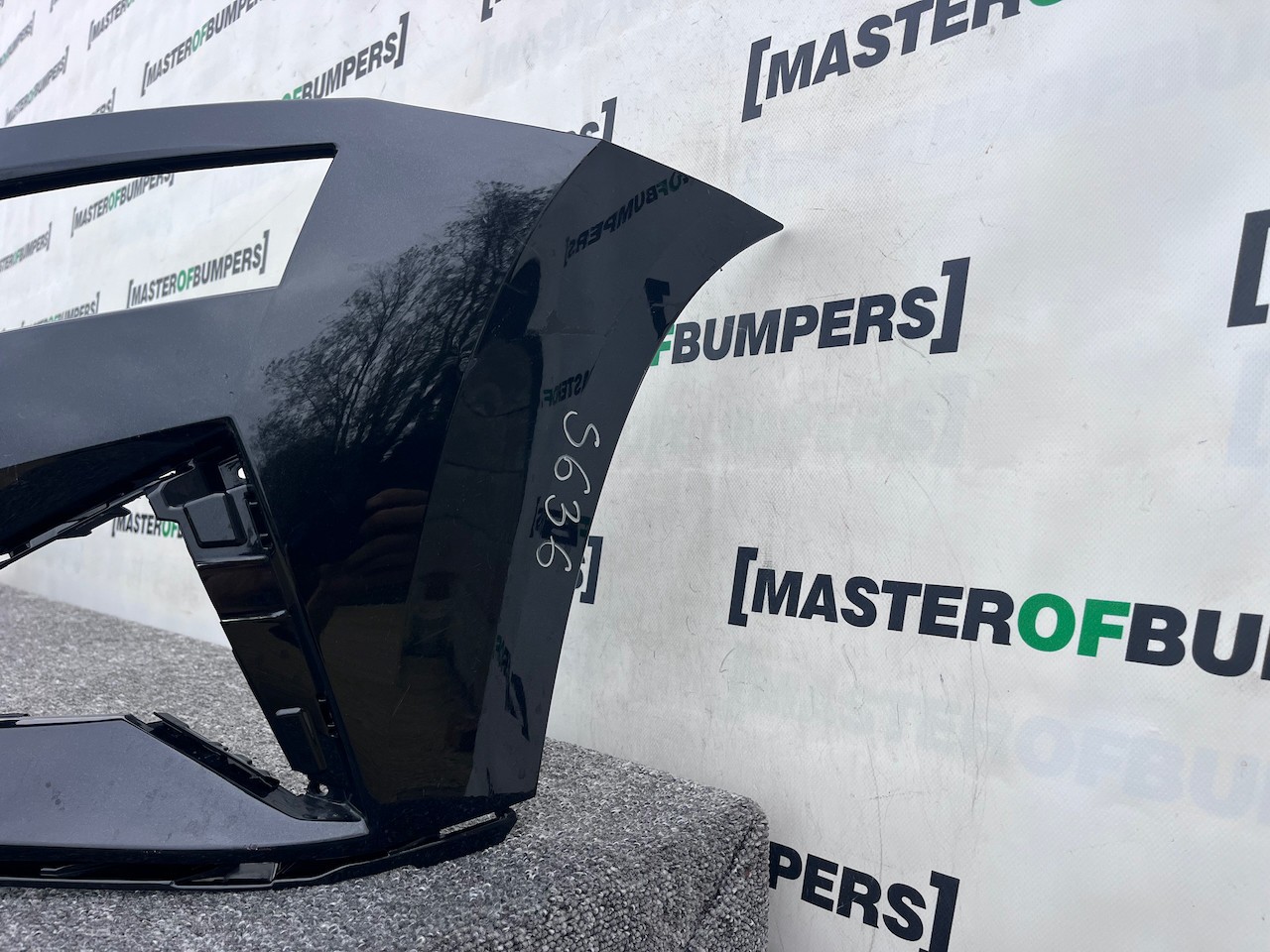 Skoda Karoq Se Active Mk1 Lift 2022-2024 Front Bumper Pdc + Jets Genuine [s636]