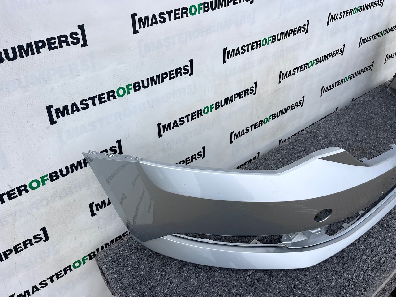 Skoda Fabia Hatchback Mk3 2014-2017 Front Bumper No Pdc Genuine [s638]