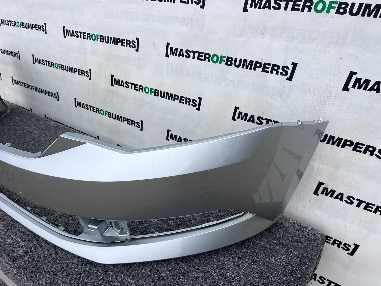 Skoda Fabia Hatchback Mk3 2014-2017 Front Bumper No Pdc Genuine [s638]