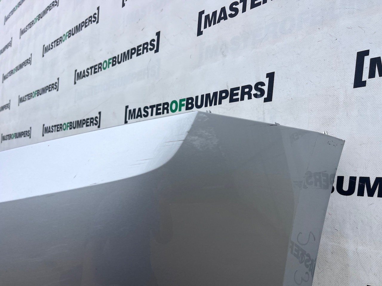 Skoda Fabia Hatchback Mk3 2014-2017 Front Bumper No Pdc Genuine [s638]