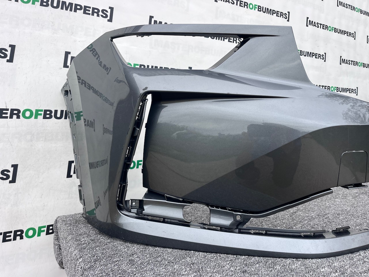 Skoda Kodiaq Se Sel Mk2 Suv 2024-on Front Bumper 4 Pdc Genuine [s639]