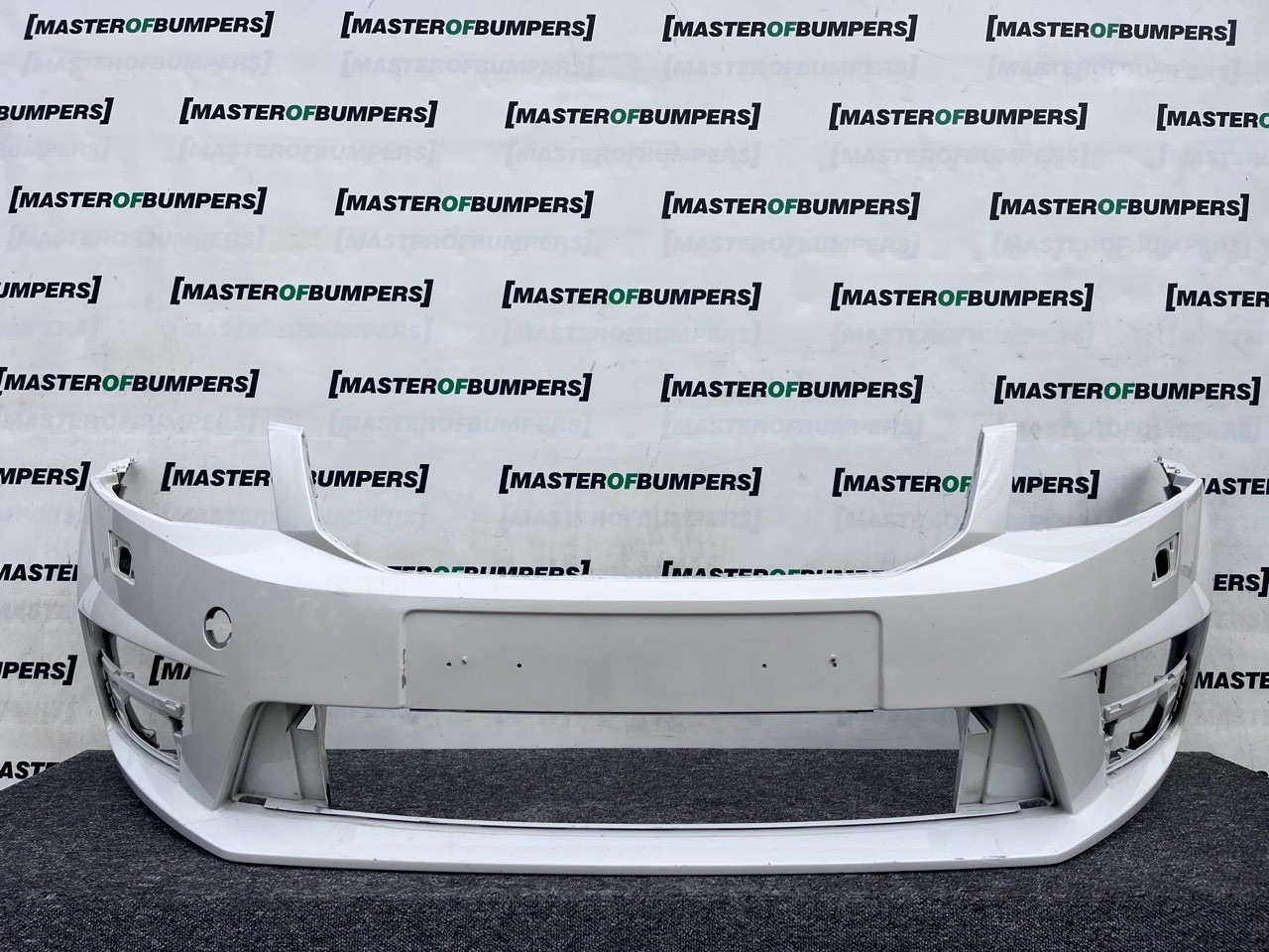 Skoda Octavia Vrs Mk3 2012-2016 Front Bumper No Pdc Jets Genuine [s563]