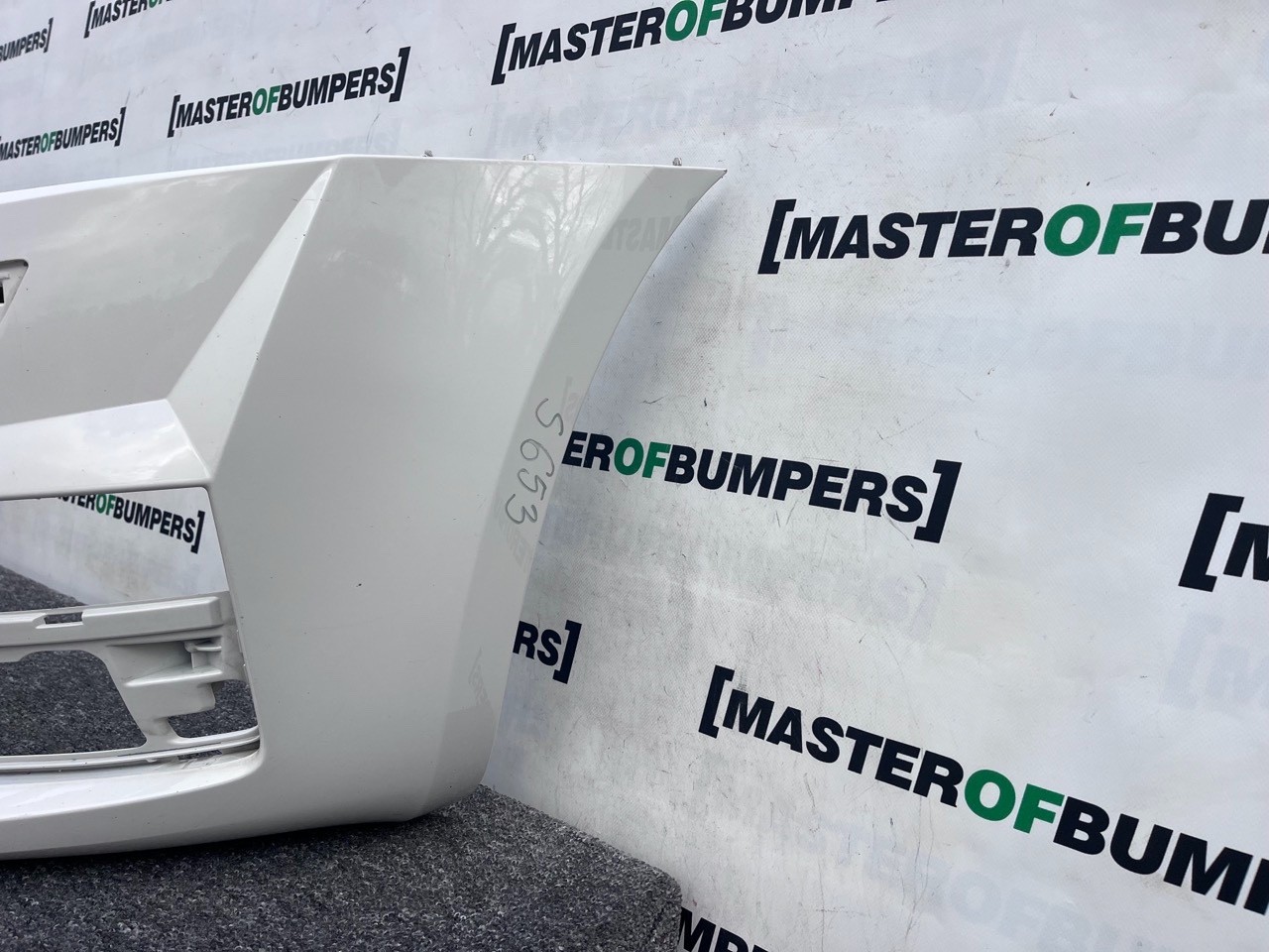 Skoda Octavia Vrs Mk3 2012-2016 Front Bumper No Pdc Jets Genuine [s563]