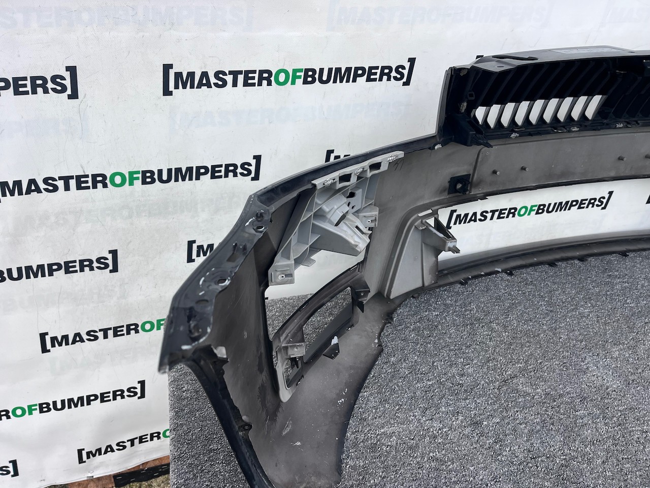 Skoda Octavia Vrs Mk3 Saloon Estate 2013-2016 Front Bumper 4 Pdc Genuine [s656]