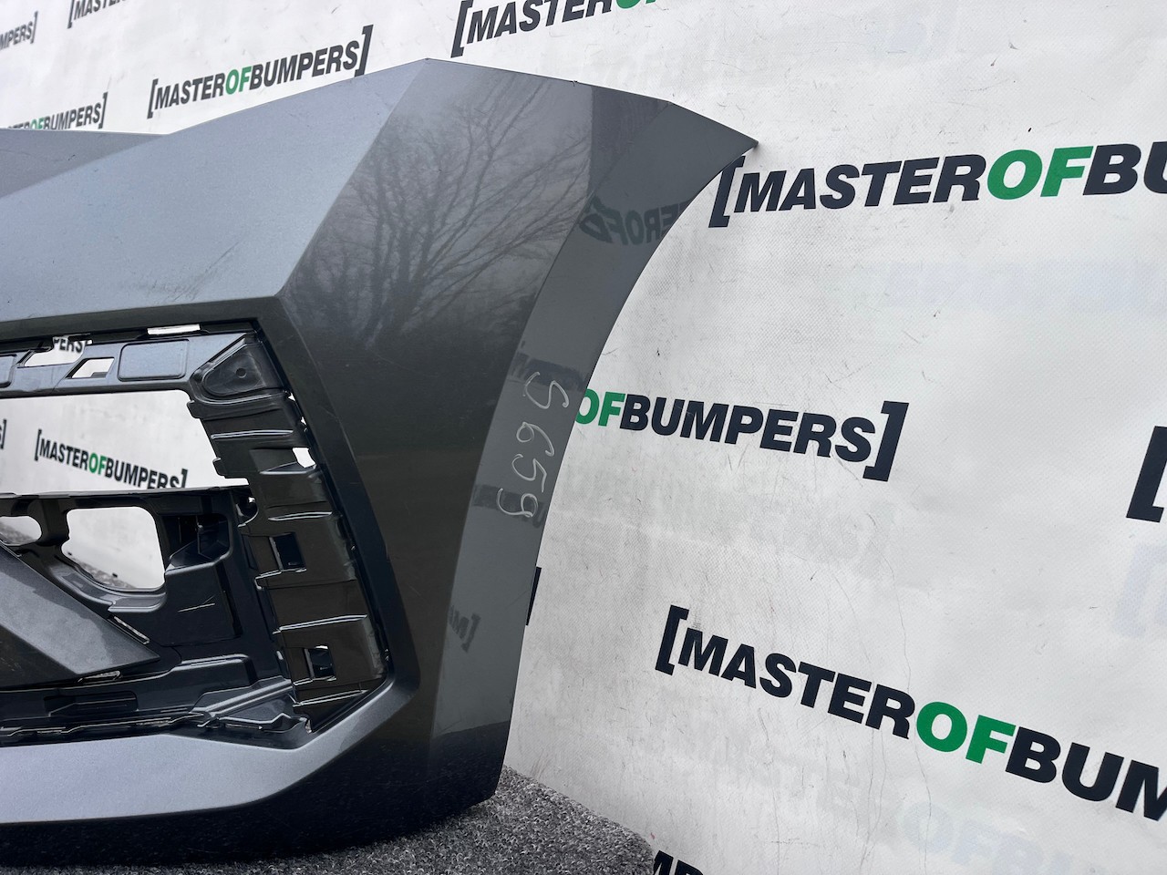 Skoda Scala Se Technology Hatchback 2024-on Front Bumper 4 Pdc Genuine [s659]