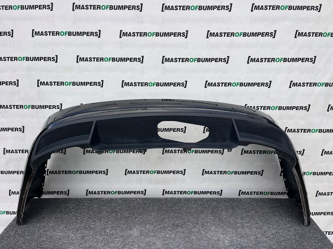 Skoda Superb Se Estate Only 2016-2022 Rear Bumper 4 Pdc Genuine [s661]