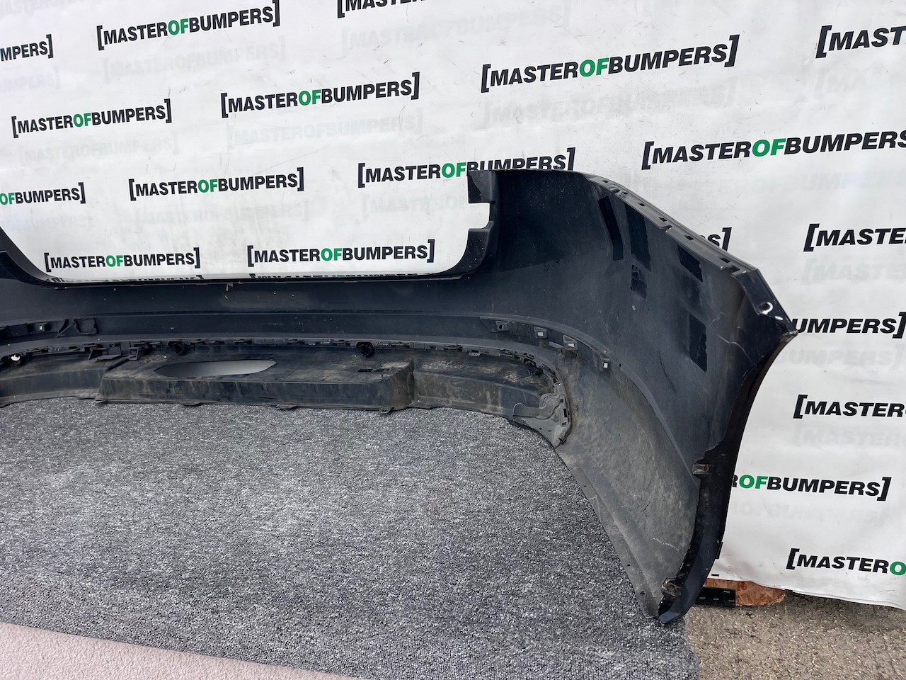 Skoda Superb Se Estate Only 2016-2022 Rear Bumper 4 Pdc Genuine [s661]