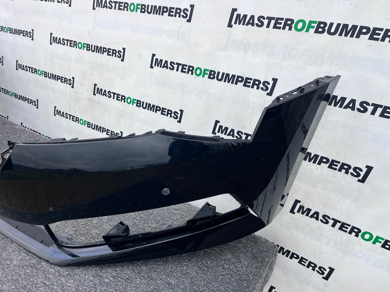 Skoda Superb Sel Saloon Esta Mk4 2020-2023 Front Bumper 4 Pdc Genuine [s663]