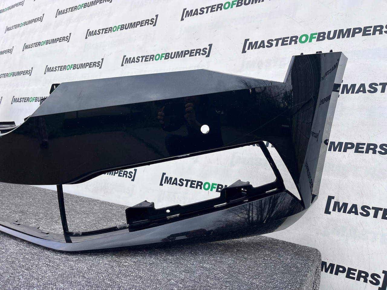 Skoda Superb Sel Saloon Esta Mk4 2020-2023 Front Bumper 4 Pdc Genuine [s663]