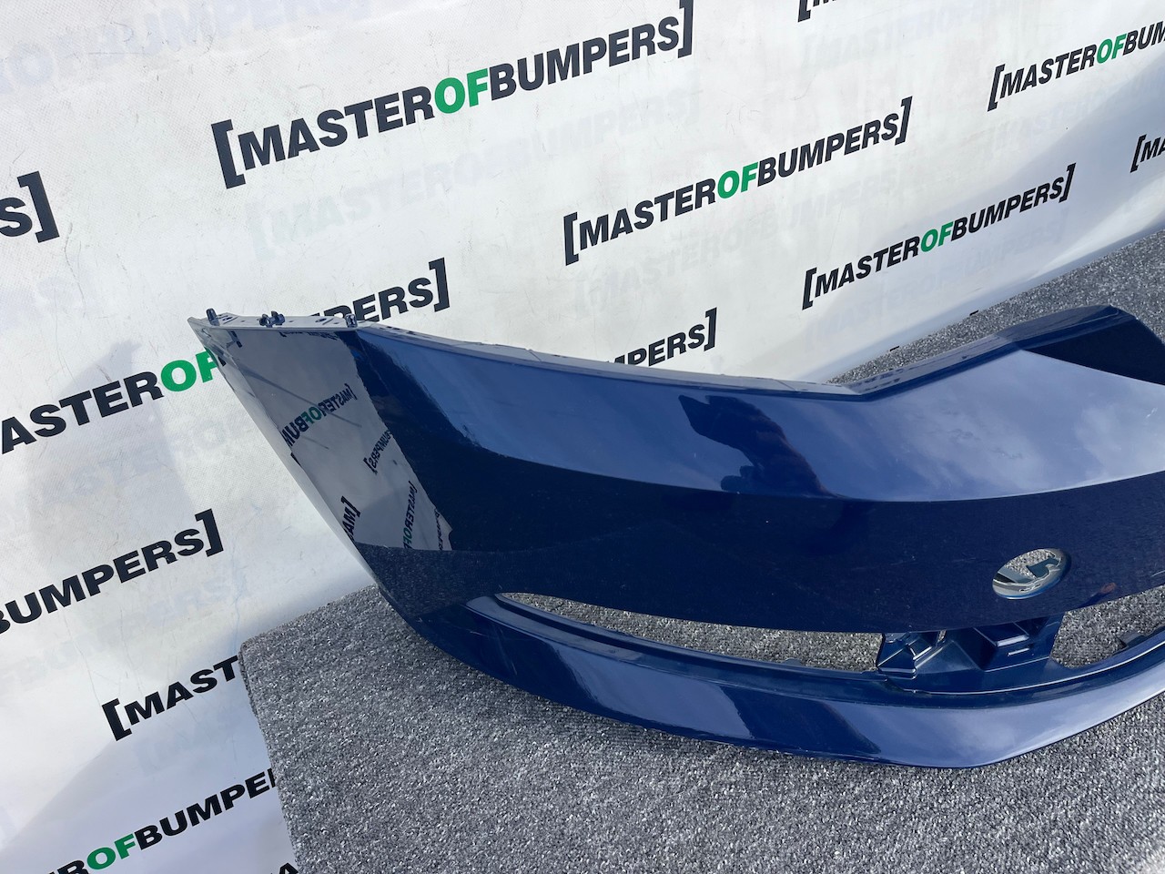 Skoda Fabia Hatchback Mk3 2014-2017 Front Bumper No Pdc Genuine [s676]