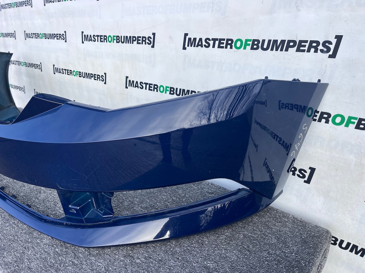 Skoda Fabia Hatchback Mk3 2014-2017 Front Bumper No Pdc Genuine [s676]