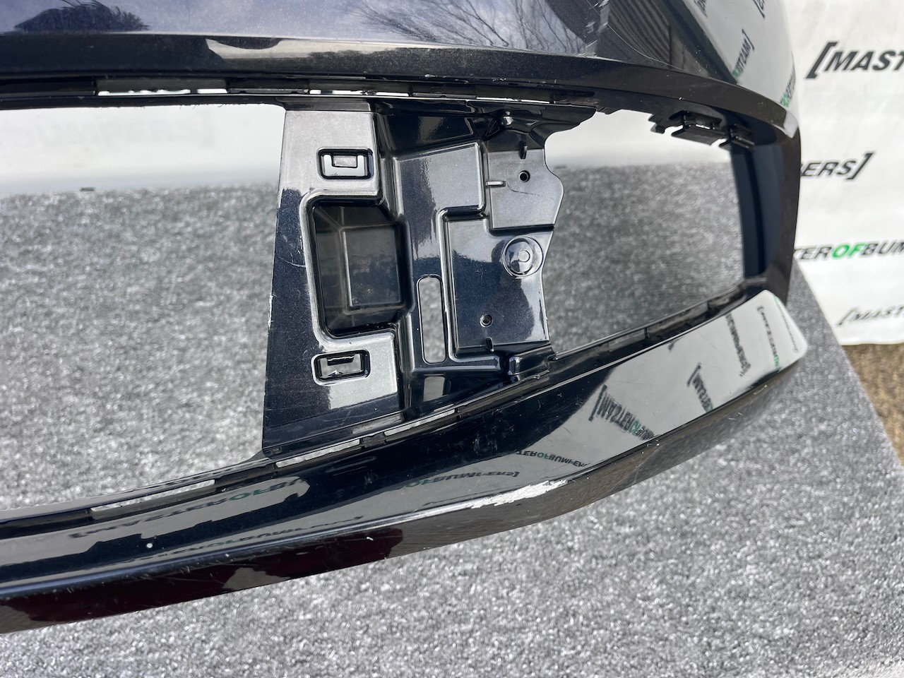 Skoda Fabia Hatchback Mk3 2014-2017 Front Bumper No Pdc Genuine [s671]