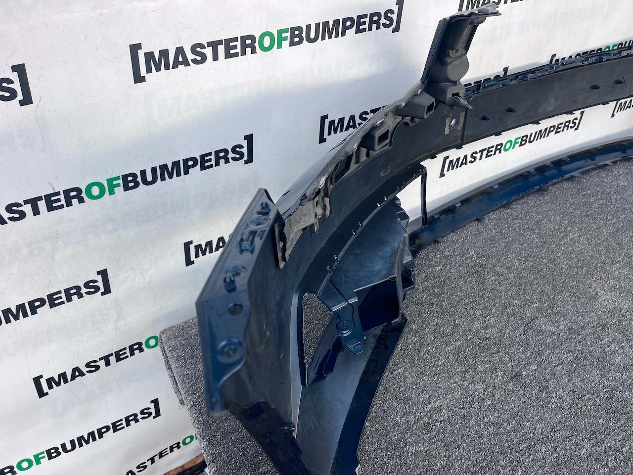 Skoda Superb Salon Estat Mk3 2015-2019 Front Bumper 4 Pdc No Jets Genuine [s680]