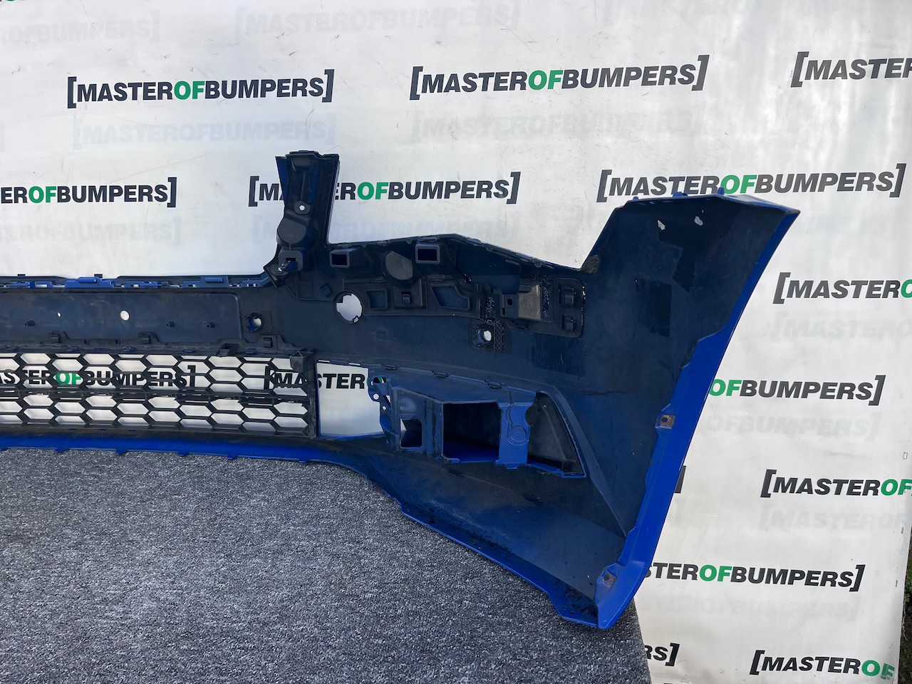 Skoda Superb Salon Estat Mk3 2015-2019 Front Bumper 4 Pdc No Jets Genuine [s681]