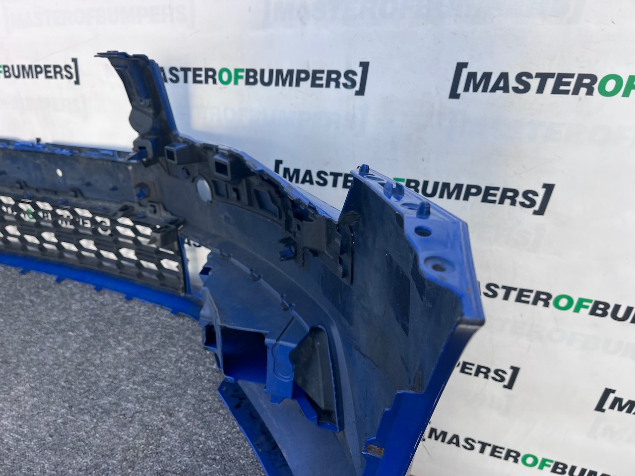 Skoda Superb Salon Estat Mk3 2015-2019 Front Bumper 4 Pdc No Jets Genuine [s681]