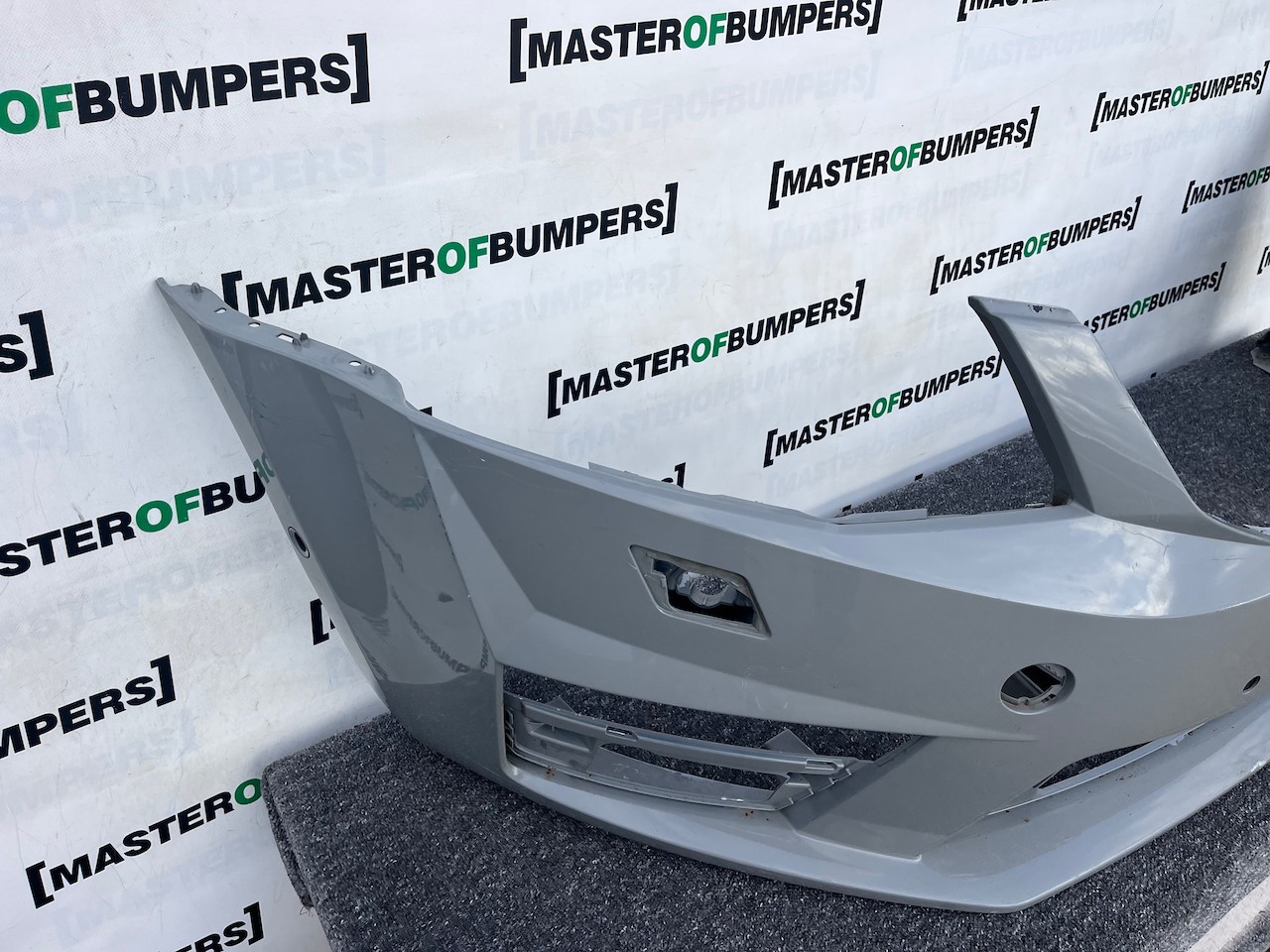 Skoda Octavia Vrs Mk3 2012-2016 Front Bumper 6 Pdc Jets Genuine [s689]