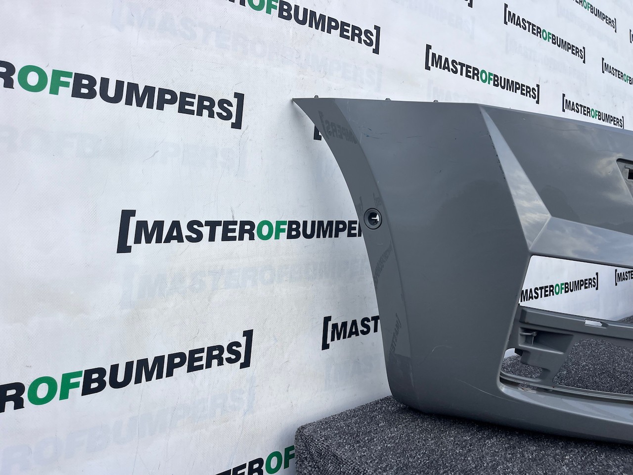 Skoda Octavia Vrs Mk3 2012-2016 Front Bumper 6 Pdc Jets Genuine [s689]