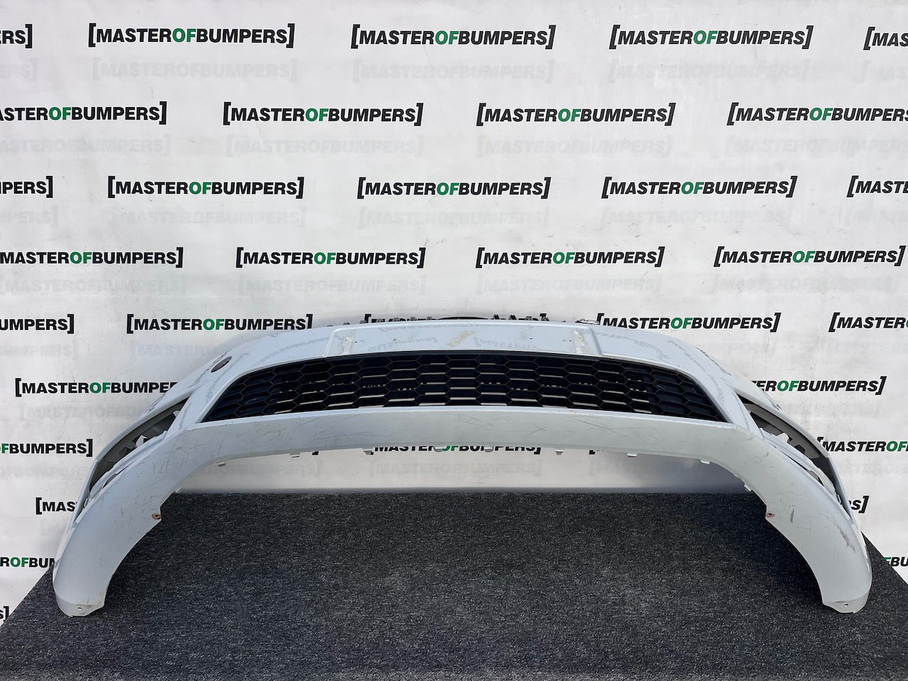 Skoda Octavia Vrs Mk3 2012-2016 Front Bumper No Pdc Jets Genuine [s690]
