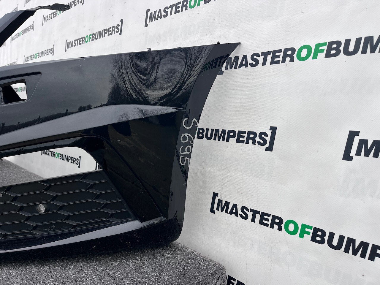 Skoda Octavia Vrs Mk3 Lift 2016-2019 Front Bumper 4 Pdc +jets Genuine [s695]