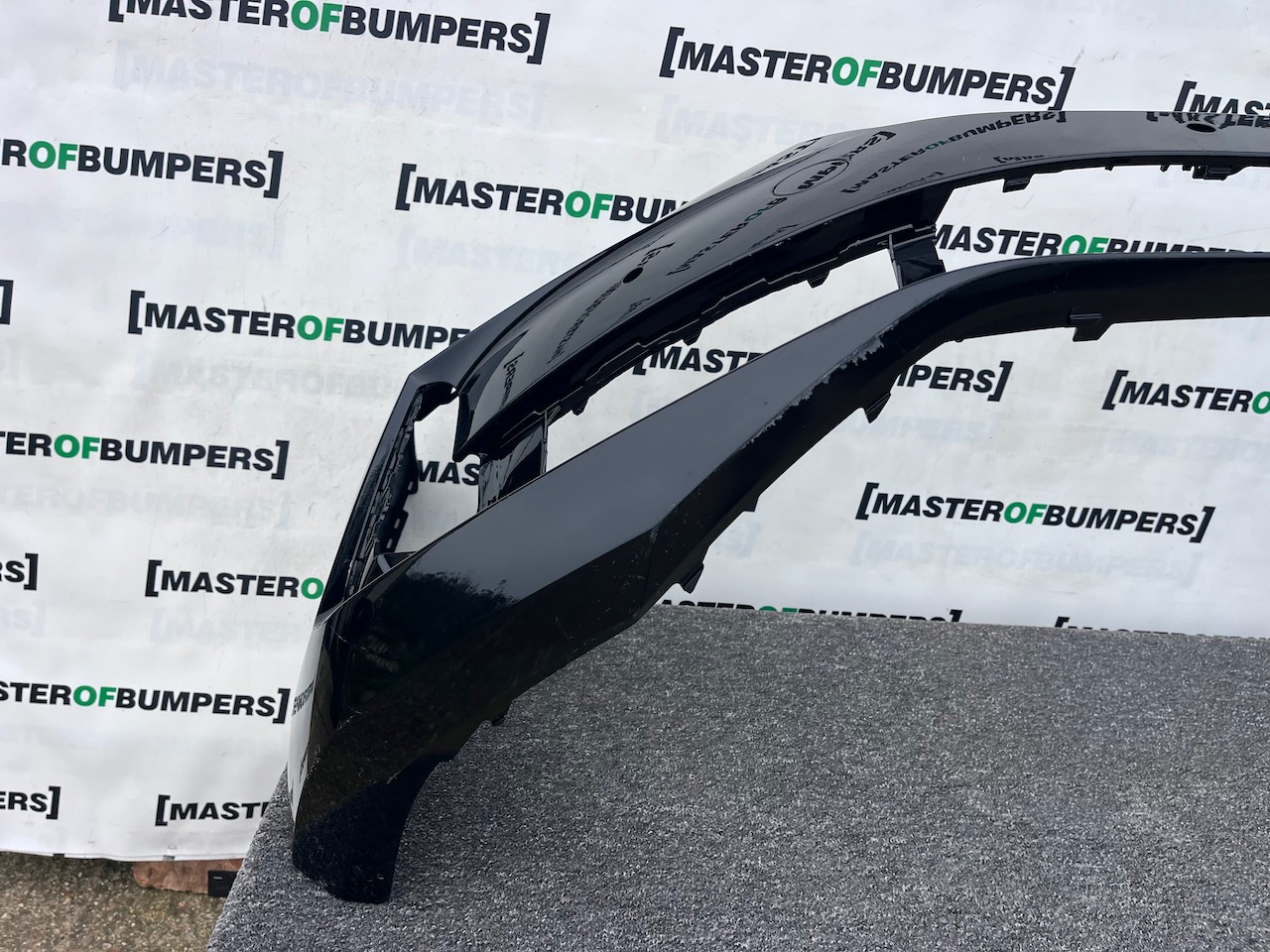 Skoda Superb Se Sel Mk5 Estate 2024-2027 Front Bumper 4 Pdc Genuine [s698]