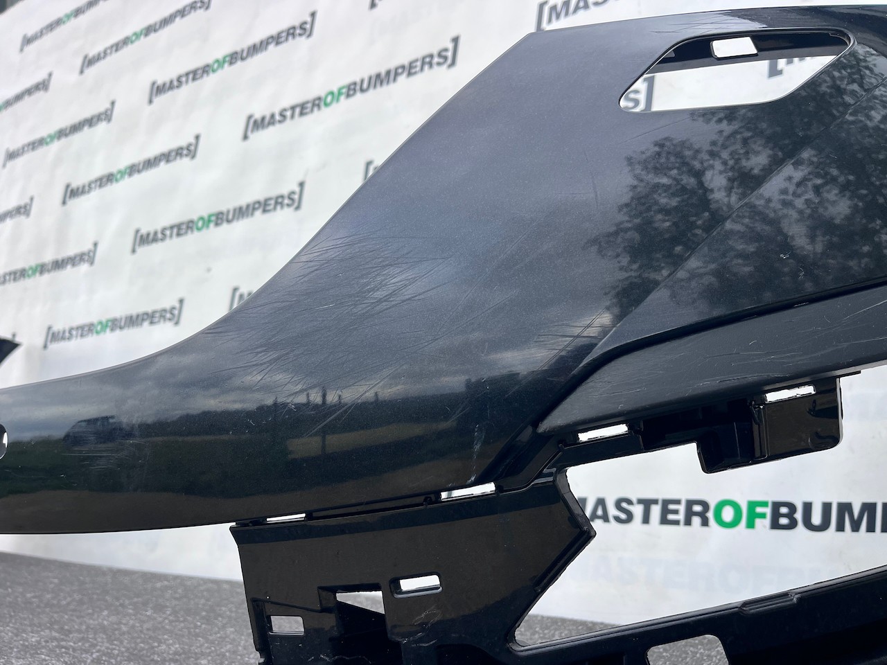 Skoda Octavia Se Comfort Mk4 2020-2023 Front Bumper 4 Pdc Jets Genuine [s705]