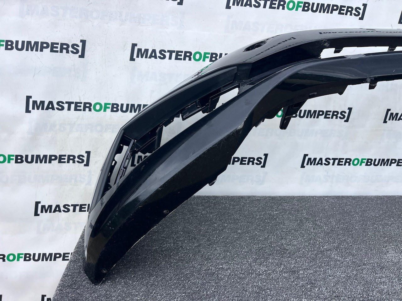 Skoda Octavia Se Comfort Mk4 2020-2023 Front Bumper 4 Pdc Jets Genuine [s705]