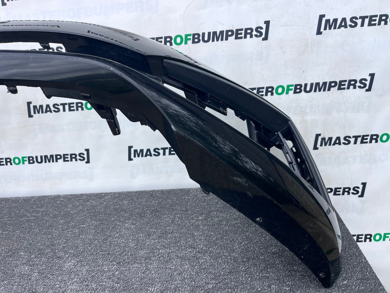 Skoda Octavia Se Comfort Mk4 2020-2023 Front Bumper 4 Pdc Jets Genuine [s705]
