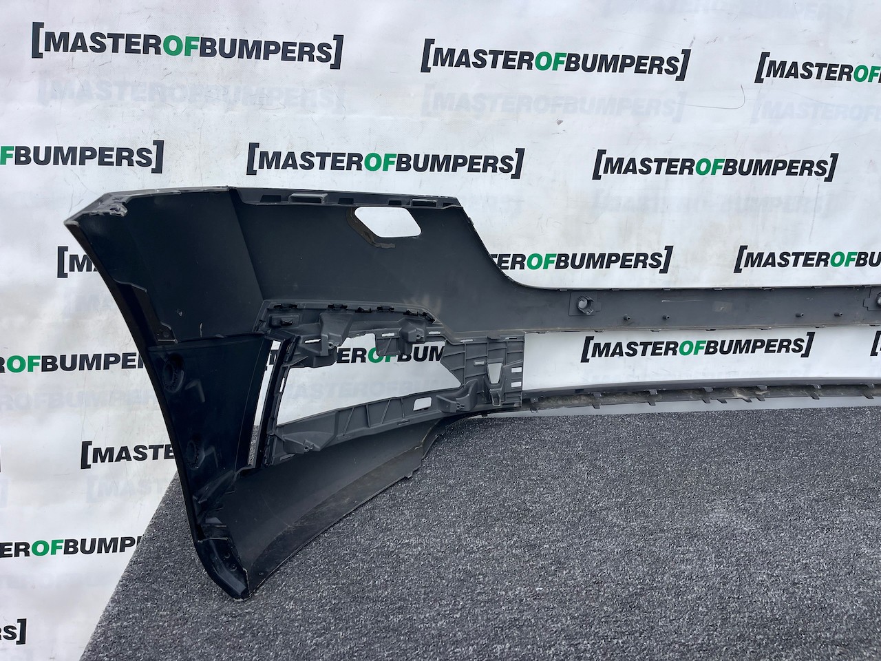 Skoda Octavia Se Comfort Mk4 2020-2023 Front Bumper 4 Pdc Jets Genuine [s705]
