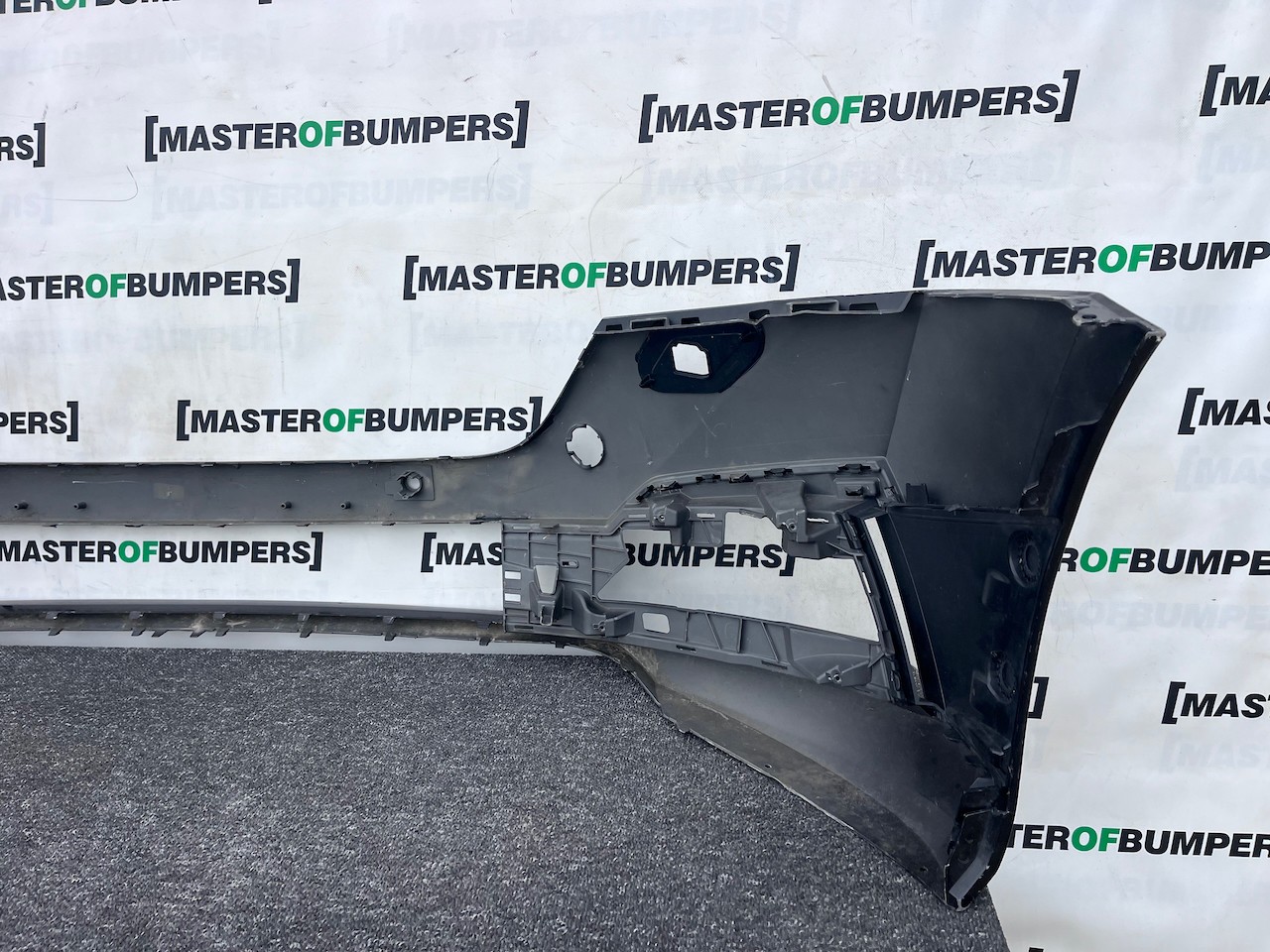 Skoda Octavia Se Comfort Mk4 2020-2023 Front Bumper 4 Pdc Jets Genuine [s705]