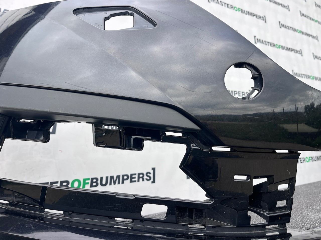 Skoda Octavia Se Comfort Mk4 2020-2023 Front Bumper 4 Pdc Jets Genuine [s705]