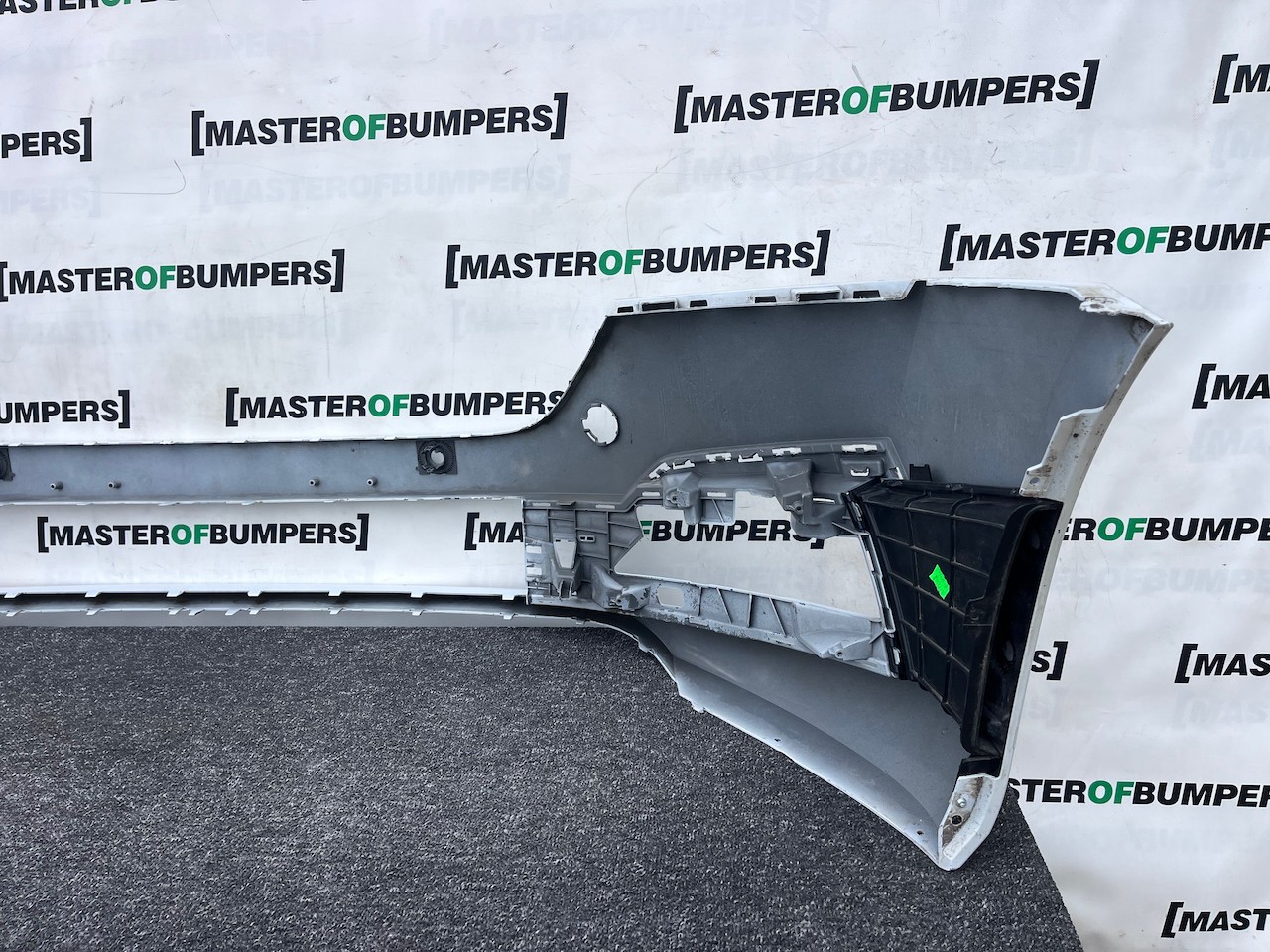 Skoda Octavia Se Comfort Mk4 2020-2023 Front Bumper 4 Pdc No Jets Genuine [s718]