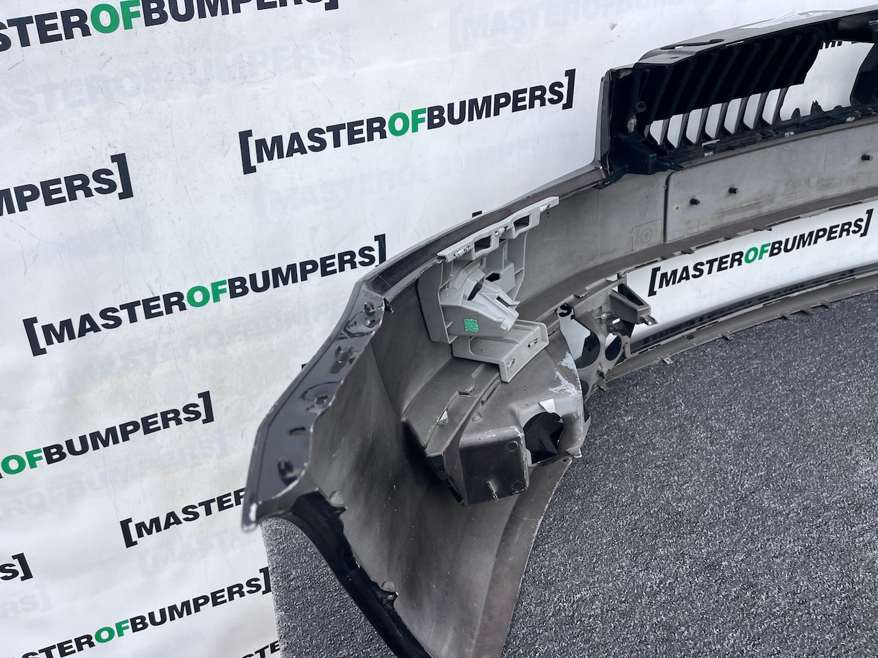 Skoda Octavia Elegance Mk3 2012-2016 Front Bumper No Pdc + Jets Genuine [s709]