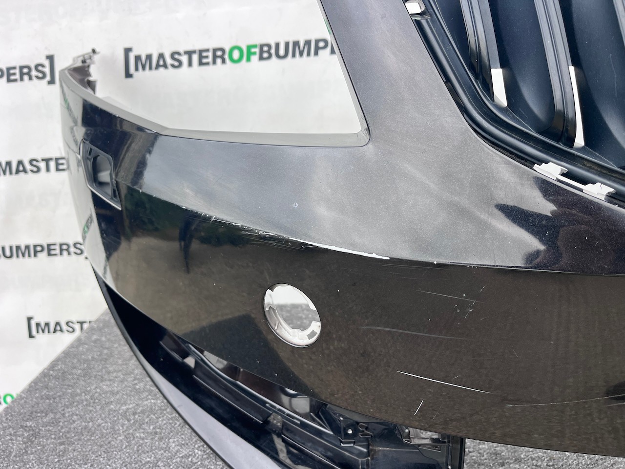 Skoda Octavia Elegance Mk3 2012-2016 Front Bumper No Pdc + Jets Genuine [s709]