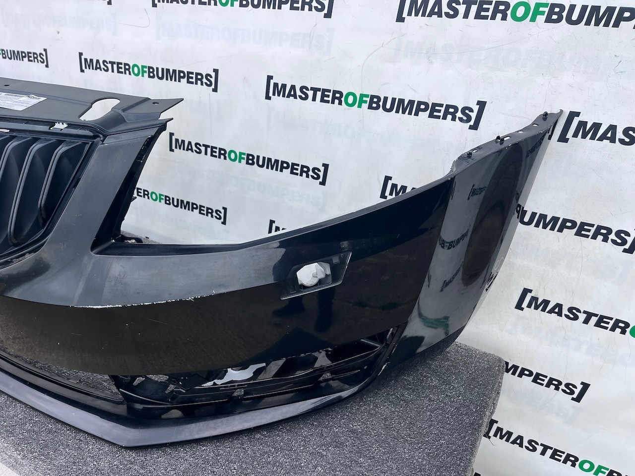 Skoda Octavia Elegance Mk3 2012-2016 Front Bumper No Pdc + Jets Genuine [s709]