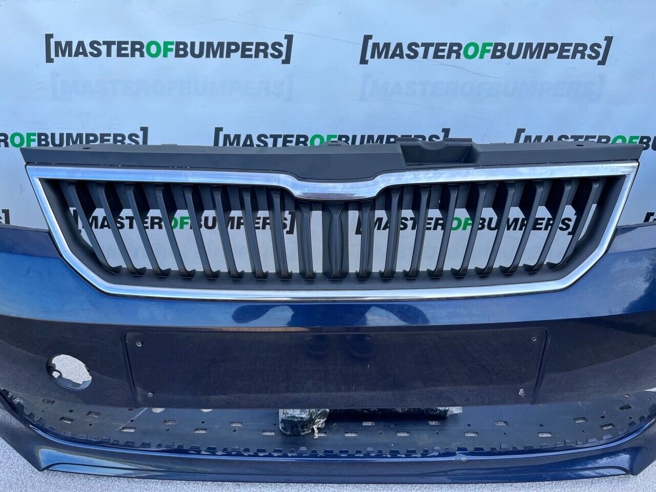 Skoda Citygo Pre-facelift 2011-2016 Front Bumper With Top Grille Genuine [s401]