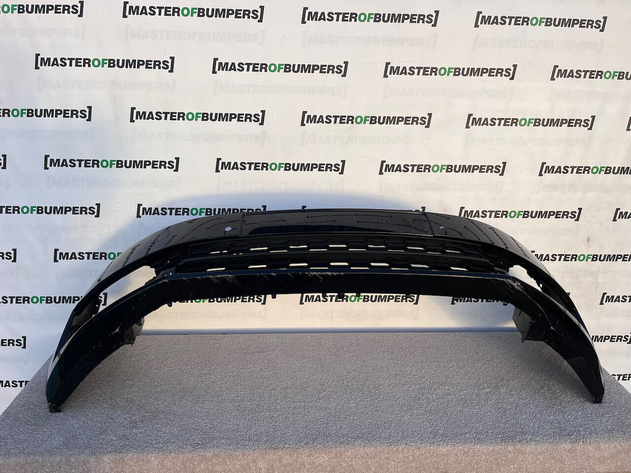 Skoda Octavia Face Lift Mk3 2016-2019 Front Bumper 4 Pdc + Jets Genuine [s416]
